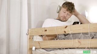 Shut the Fuck Off – Eveline Dellai