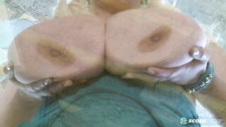 Wunderbare Titten – Emilia Boshe