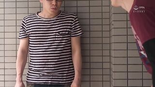 Her Son’s Friend’s Masegaki Gets Sexually Processed And Is Covered With Semen – Sumire Mihara