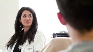 Vanessa Vega – Cum Gluttons – Virgins Squirt Scare 09 07 2023