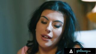 GIRLSWAY – Shocked River Lynn Caught Stepmom Annie King Having An Affair With Her Bestie Gal Ritchie