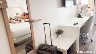 PervMom – Nickey Huntsman – Nothing Beats Vacation